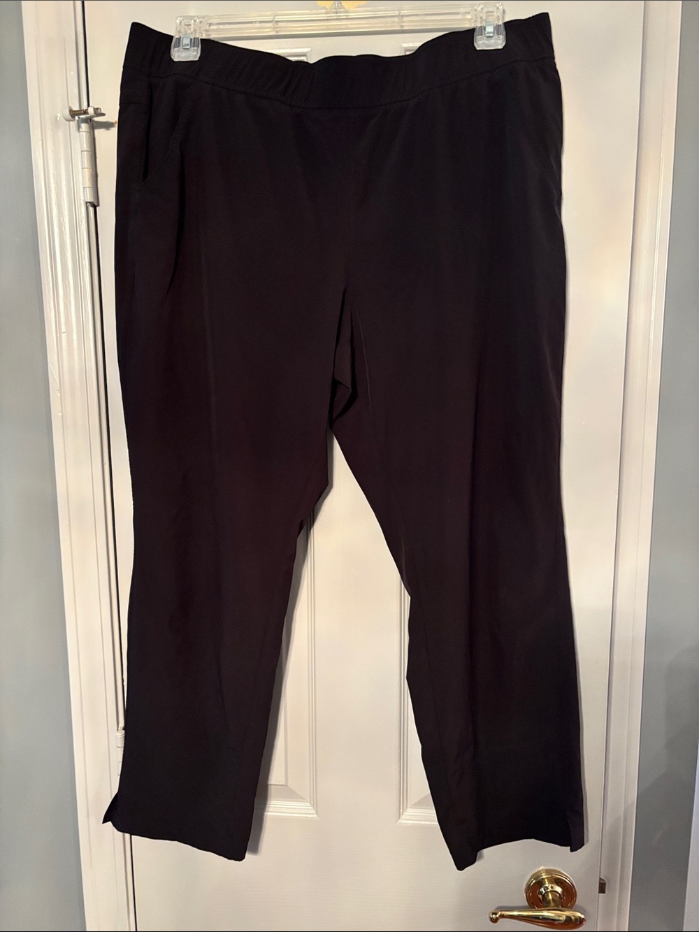 Eddie Bauer Black Elastic Waist Casual Pull-On Joggers